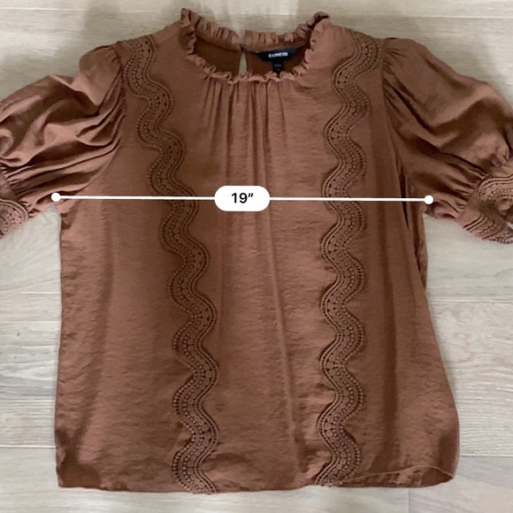 Express Brown Shirt w Detailing Throughout Size Medium - Picture 12 of 13